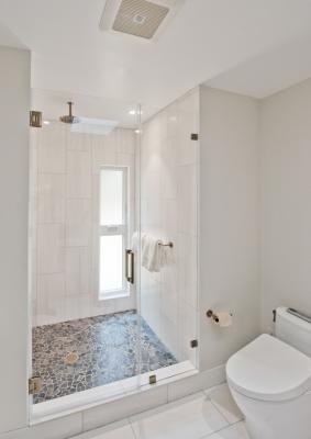 The large shower in the master bath.